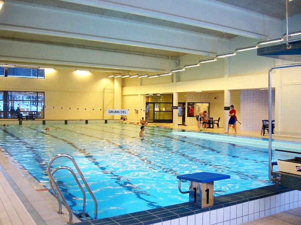 Dokka svømmehall