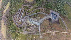 Banekjøring Vinstra motorsportarena Flyfoto av Vinstra Motorsportarena i Gudbrandsdalen